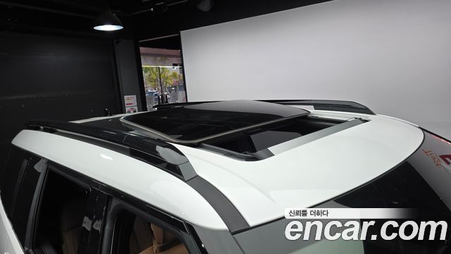Hyundai Santafe 2025 — photo 19