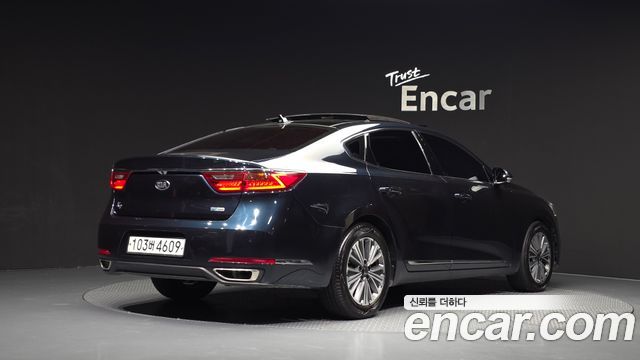 Kia K7 2018 — photo 2