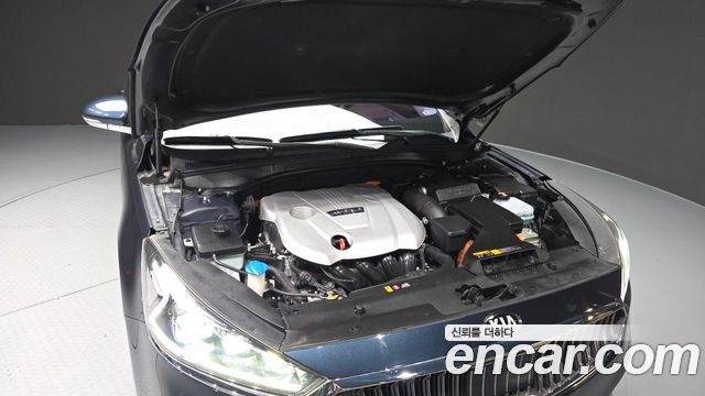Kia K7 2018 — photo 6