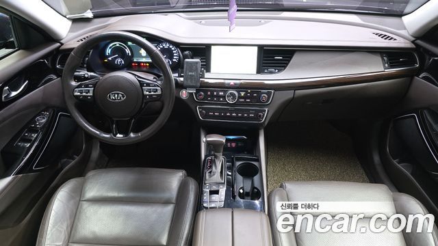Kia K7 2018 — photo 7