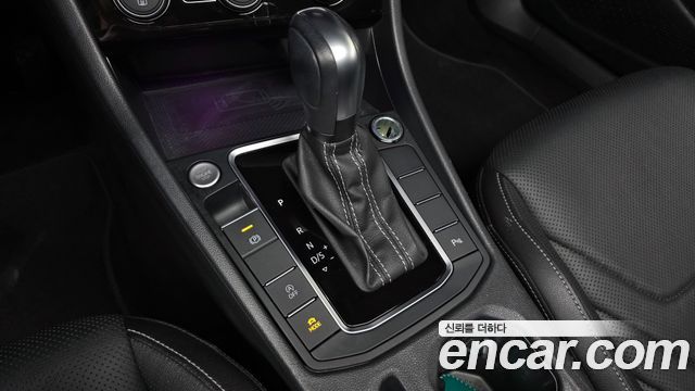 Volkswagen Jetta 2021 — photo 12