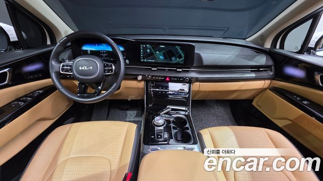 Kia Canival 2023 — photo 7