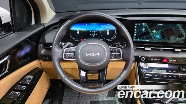 Kia Canival 2023 — photo 13
