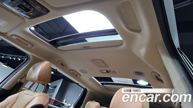 Kia Canival 2023 — photo 20