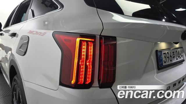Kia Sorento 2021 — photo 9