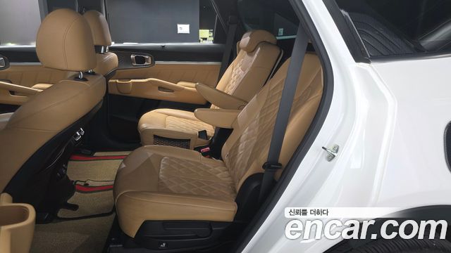 Kia Sorento 2021 — photo 16