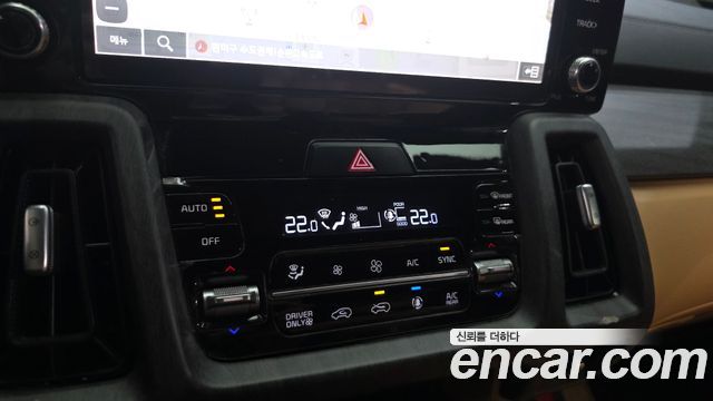 Kia Sorento 2021 — photo 32