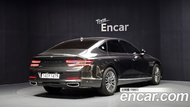 Genesis G80 2022 — photo 2