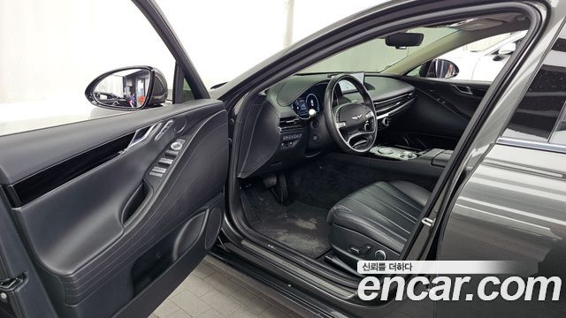 Genesis G80 2022 — photo 13