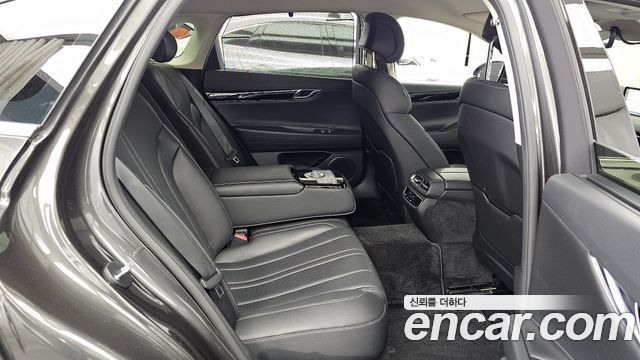 Genesis G80 2022 — photo 18