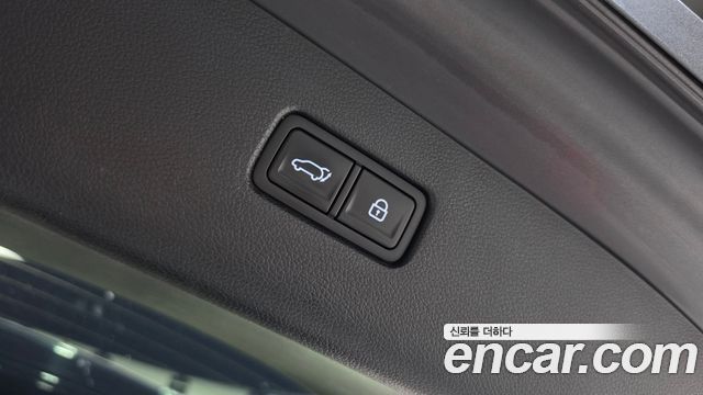Genesis GV80 2020 — photo 25