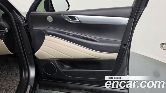 Genesis GV80 2020 — photo 14