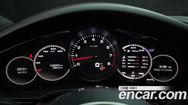 Porsche Cayenne 2020 — photo 11