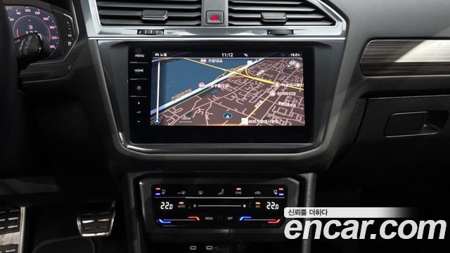 Volkswagen Tiguan 2023 — photo 14
