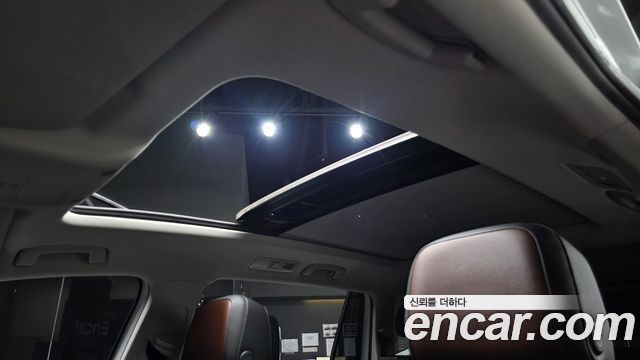 Volkswagen Tiguan 2023 — photo 17
