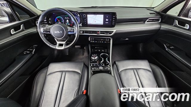 Kia K5 2022 — photo 10