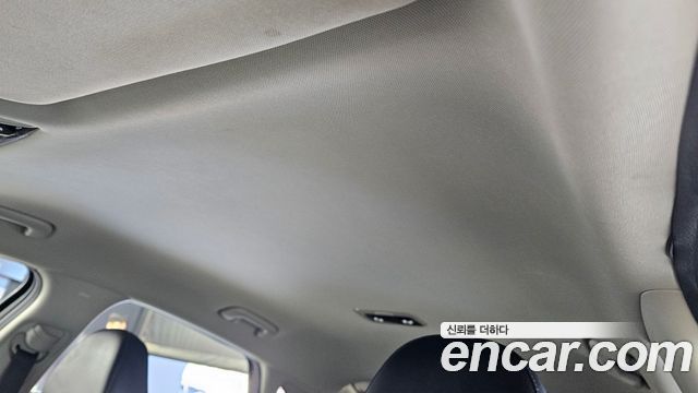 Kia K5 2022 — photo 23