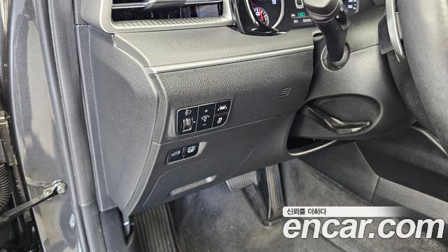 Kia K5 2022 — photo 25