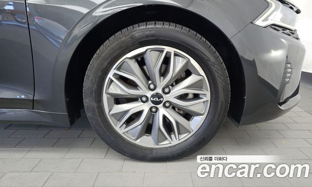 Kia K5 2022 — photo 7