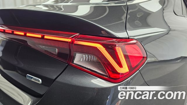 Kia K5 2022 — photo 9