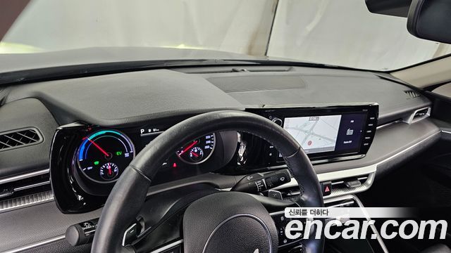 Kia K5 2022 — photo 30