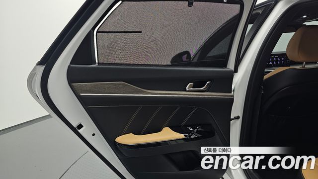 Kia K5 2022 — photo 15