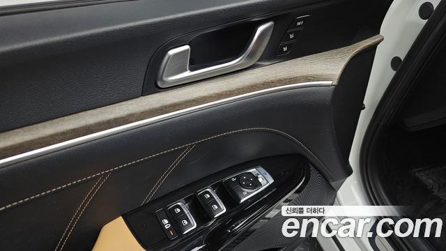 Kia K5 2022 — photo 29