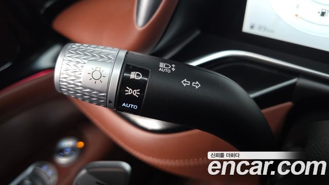 Genesis G90 2025 — photo 30