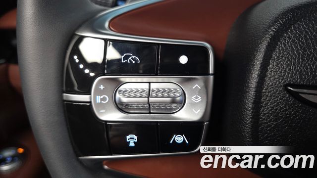 Genesis G90 2025 — photo 31