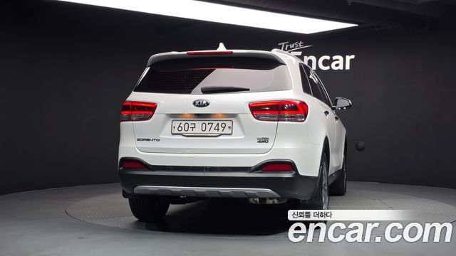 Kia Sorento 2016 — photo 4