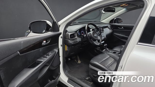 Kia Sorento 2016 — photo 10