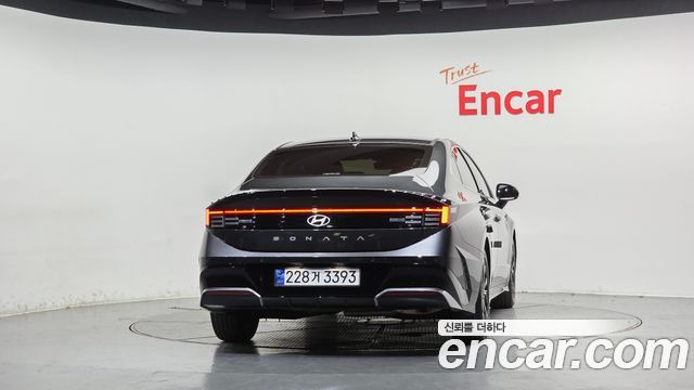 Hyundai Sonata 2025 — photo 4