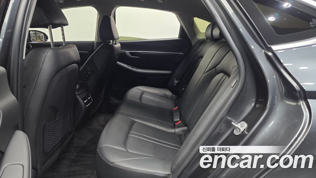 Hyundai Sonata 2025 — photo 18