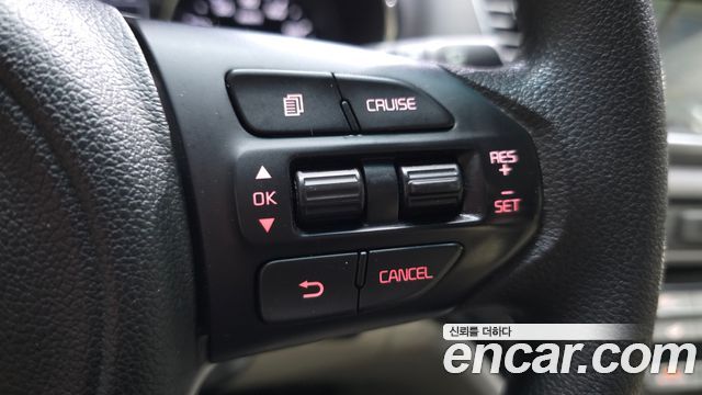 Kia Canival 2017 — photo 28