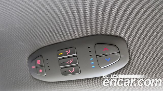 Kia Canival 2017 — photo 31