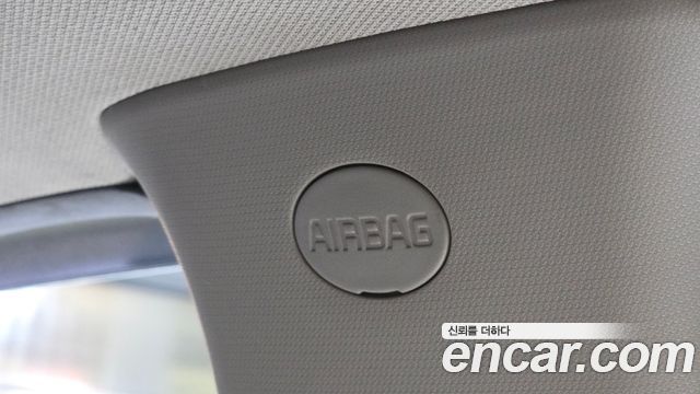 Kia Canival 2017 — photo 32