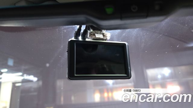 Kia Canival 2017 — photo 33