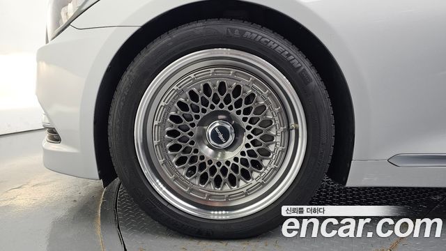 Hyundai Genesis 2014 — photo 5