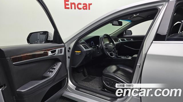 Hyundai Genesis 2014 — photo 10
