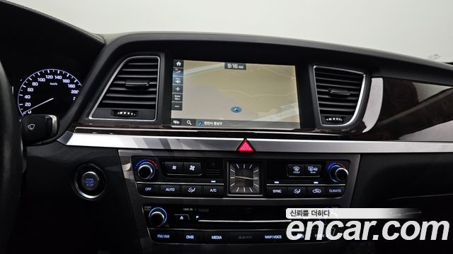 Hyundai Genesis 2014 — photo 16