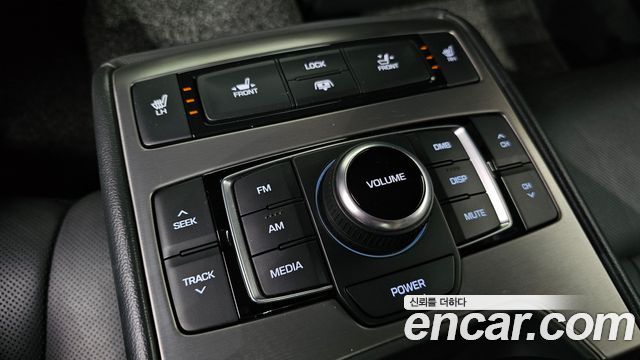 Hyundai Genesis 2014 — photo 20