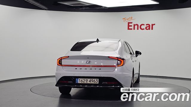 Hyundai Sonata 2023 — photo 4