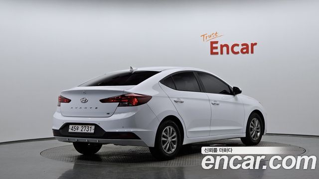 Hyundai AVANTE 2019 — photo 2