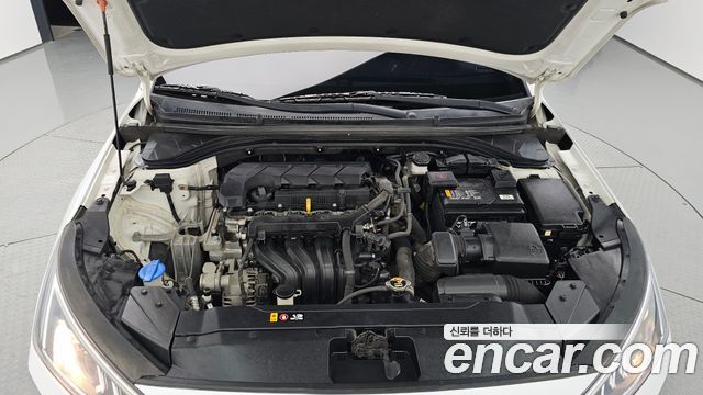 Hyundai AVANTE 2019 — photo 6