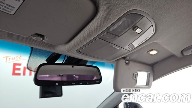 Hyundai AVANTE 2019 — photo 24