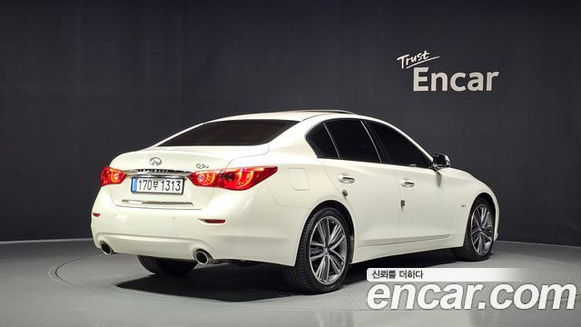 Infiniti Q50 2016 — photo 2
