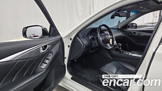 Infiniti Q50 2016 — photo 10