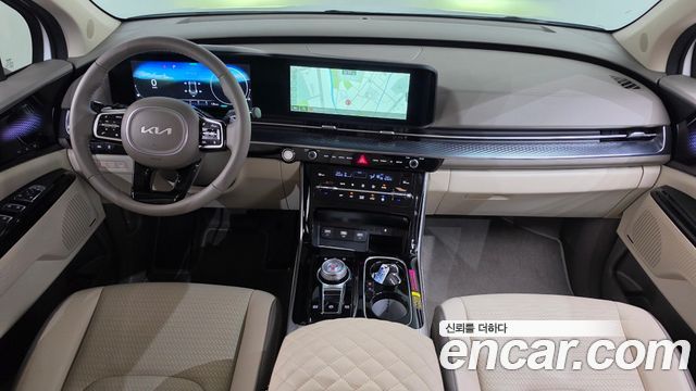 Kia Canival 2023 — photo 10