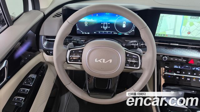 Kia Canival 2023 — photo 20