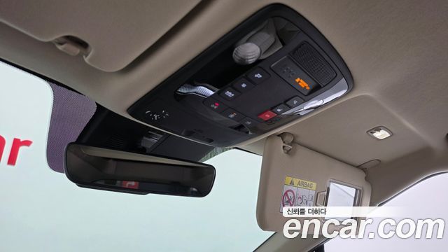 Kia Canival 2023 — photo 27